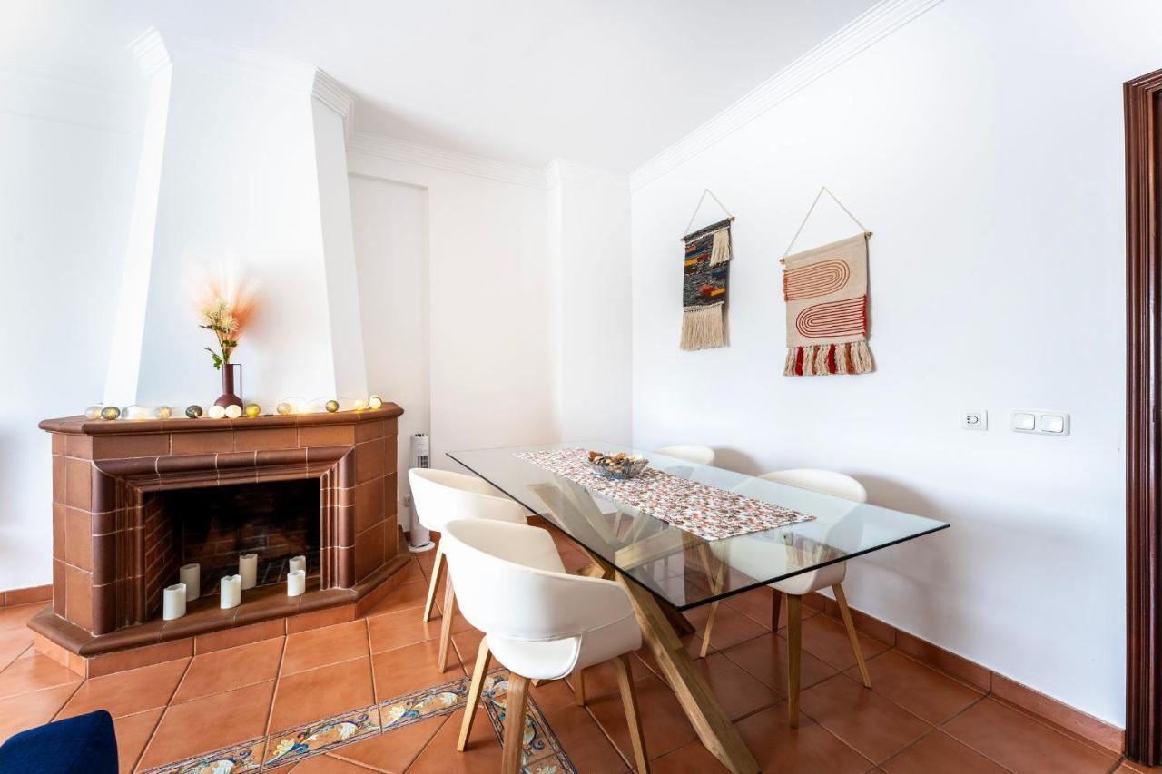 Peaceful 1 Bdr Apartment W/ Balcony By Lovelystay Almancil Exterior foto